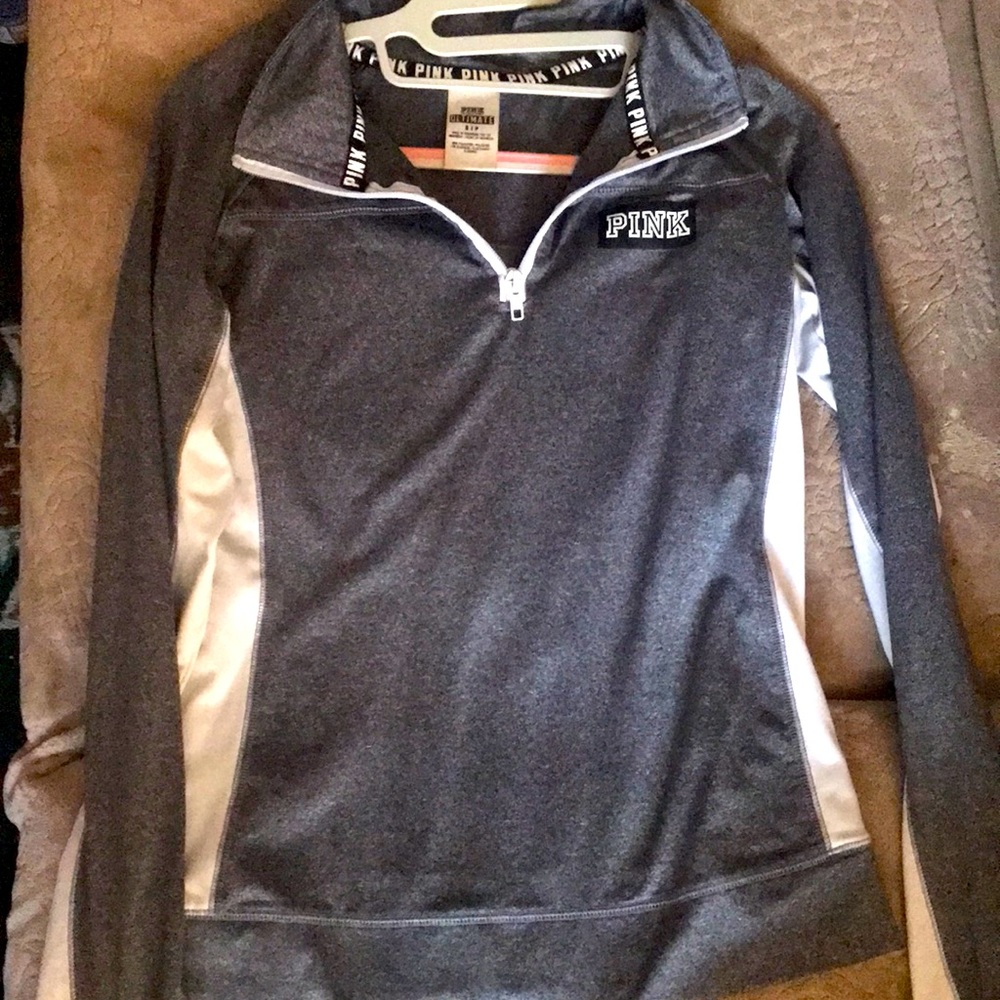 VICTORIA SECRET active wear long sleeve